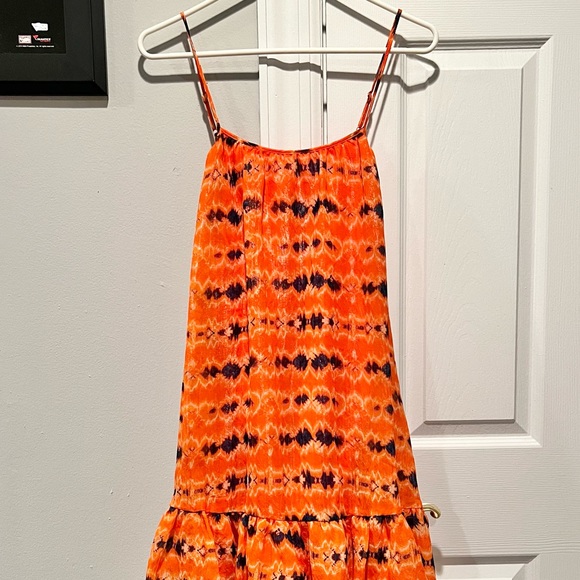New Wayf Orange Batik Print Belted Chiffon Shift Dress - Picture 3 of 7